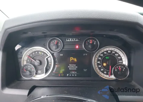 2017 Ram 1500 Big Horn 4X4 5'7 Box из США, поврежденный, VIN 1C6RR7LT4HS797128